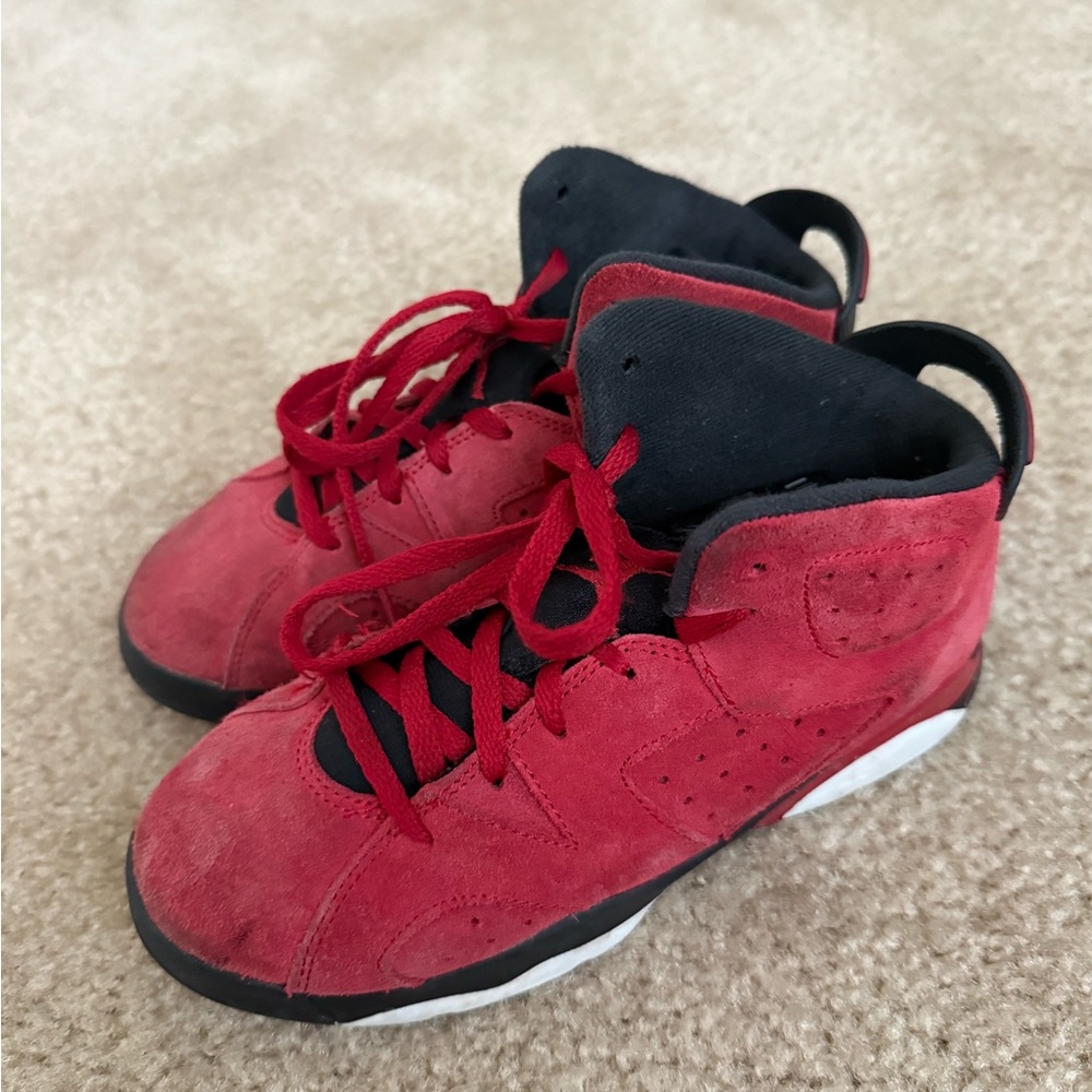 Jordan 6 Retro Kids Red Suede Sneakers